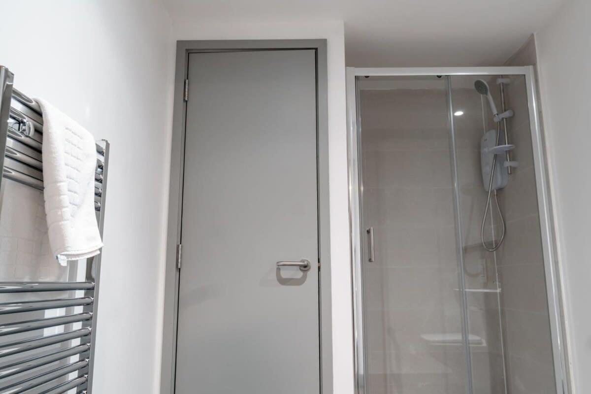 Modern 1 Bed Apartment In Liverpool Centre Ngoại thất bức ảnh