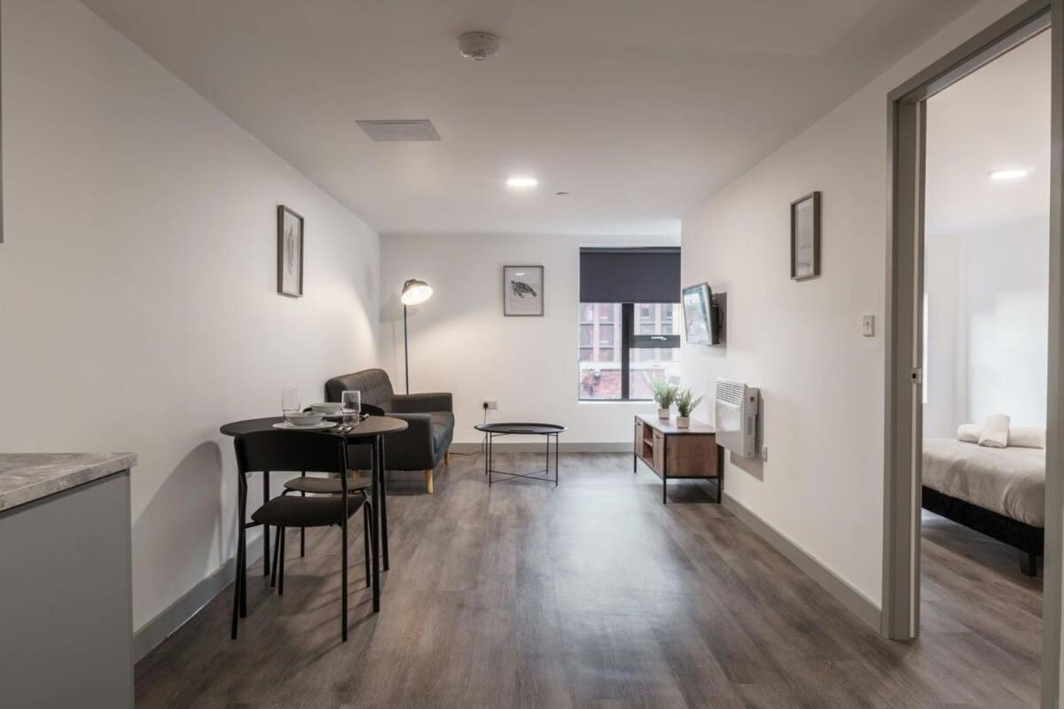 Modern 1 Bed Apartment In Liverpool Centre Ngoại thất bức ảnh